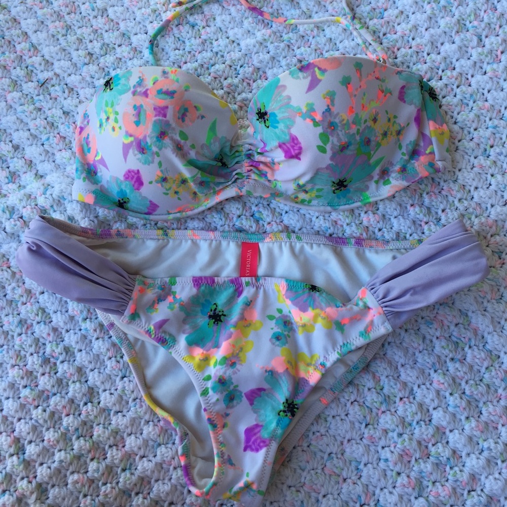 Victoria’s Secret swim